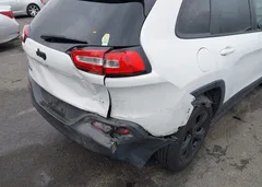 2015 Jeep Cherokee Latitude Altitude — фото 6