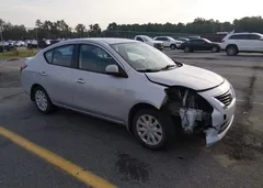 2014 Nissan Versa 1.6 SV — фото 1