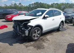 2017 Toyota Rav4 Xle — фото 2