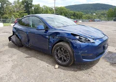 2024 Tesla Model Y Long Range Single Motor Rear-Wheel Drive/Rwd — фото 1