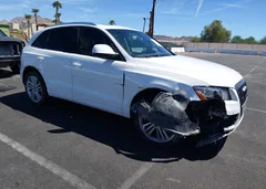 2011 Audi Q5 2.0T Premium — фото 1