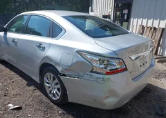 2013 Nissan Altima 2.5 S — фото 6