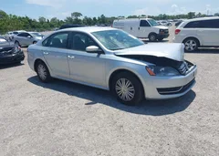 2014 Volkswagen Passat 1.8T S — фото 1