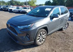 2025 Toyota Rav4 Xle Premium — фото 2