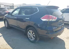 2016 Nissan Rogue Sv — фото 16