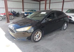 2016 Ford Focus Se — фото 2