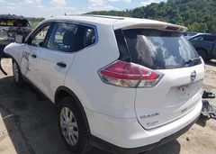 2016 Nissan Rogue S — фото 3