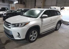 2018 Toyota Highlander Limited — фото 2