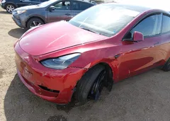 2024 Tesla Model Y Long Range Dual Motor All-Wheel Drive — фото 6