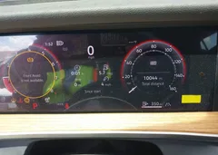 2025 Volkswagen Tiguan 2.0T Sel R-Line — фото 7