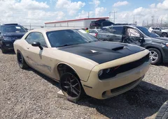 2016 Dodge Challenger R/T Plus — фото 1