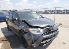 2016 Toyota Rav4 Le — фото 1