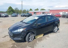2019 Ford Fiesta Se — фото 2