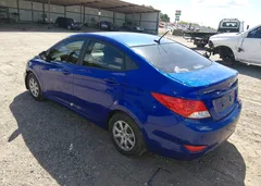 2013 Hyundai Accent Gls — фото 3