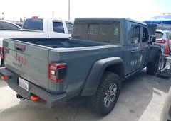 2025 Jeep Gladiator Mojave 4X4 — фото 4