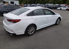 2019 Hyundai Sonata Se — фото 4