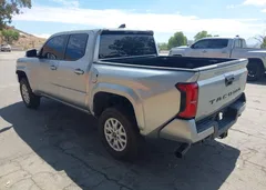 2025 Toyota Tacoma Sr5 — фото 20