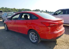 2016 Ford Focus Se — фото 3