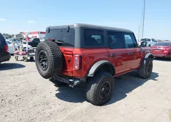 2023 Ford Bronco Wildtrak — фото 4