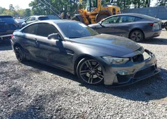 2015 BMW M4 — фото 1