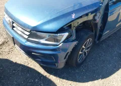 2019 Volkswagen Tiguan 2.0T Se/2.0T Sel/2.0T Sel R-Line/2.0T Sel R-Line Black — фото 6