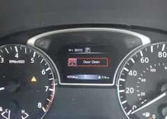 2018 Nissan Pathfinder SL — фото 7