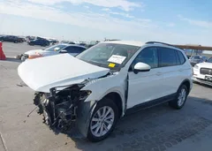 2020 Volkswagen Tiguan 2.0T S — фото 2
