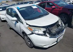 2015 Nissan Versa Note Sv — фото 1
