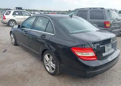 2011 Mercedes-Benz C 300 Sport — фото 3