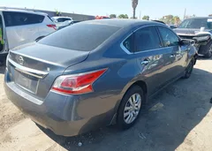 2015 Nissan Altima 2.5 S — фото 4