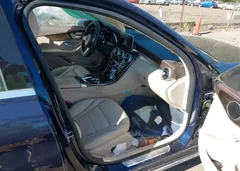 2016 Mercedes-Benz C 300 Luxury 4Matic — фото 5