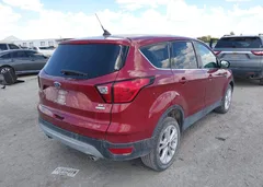 2019 Ford Escape SE — фото 4