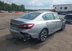 2017 Honda Accord Ex — фото 4