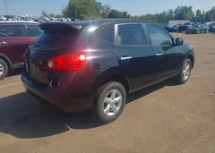 2010 Nissan Rogue S — фото 4