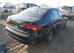 2017 Volkswagen Jetta 1.4T Se — фото 4