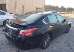 2015 Nissan Altima 2.5 S — фото 4