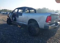 2017 Ram 2500 Tradesman 4X4 6'4 Box — фото 3