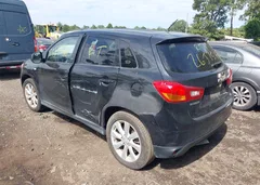 2014 Mitsubishi Outlander Sport Es — фото 3