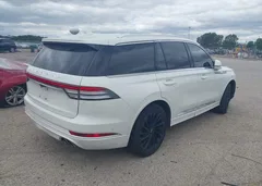 2021 Lincoln Aviator Reserve — фото 20
