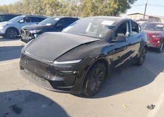 2026 Tesla Model Y All-Wheel Drive/Long Range Launch Series/Premium All-Wheel Drive — фото 2