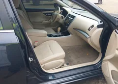 2014 Nissan Altima 2.5 SV — фото 5