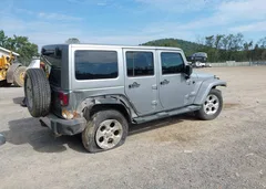 2014 Jeep Wrangler Unlimited Sahara — фото 21
