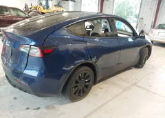 2024 Tesla Model Y Long Range Single Motor Rear-Wheel Drive/Rwd — фото 4