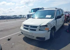 2010 Dodge Grand Caravan Hero — фото 2