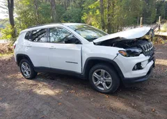 2024 Jeep Compass Latitude 4X4 — фото 1