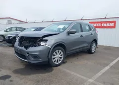 2016 Nissan Rogue S — фото 2