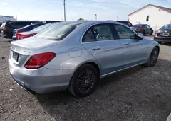 2015 Mercedes-Benz C 300 Luxury 4Matic — фото 4