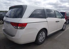 2015 Honda Odyssey Lx — фото 4
