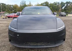 2026 Tesla Model Y Premium Rear-Wheel Drive/Rear-Wheel Drive — фото 6