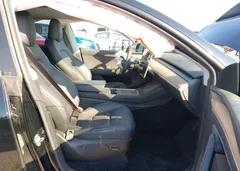 2025 Tesla Model Y Long Range Dual Motor Rear-Wheel Drive — фото 5